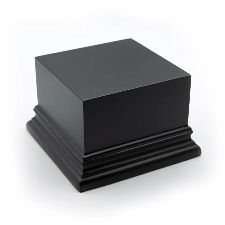 ak-interactive-base-quadrata-in-legno-nero-6cm-altezza-8x8cm image 1