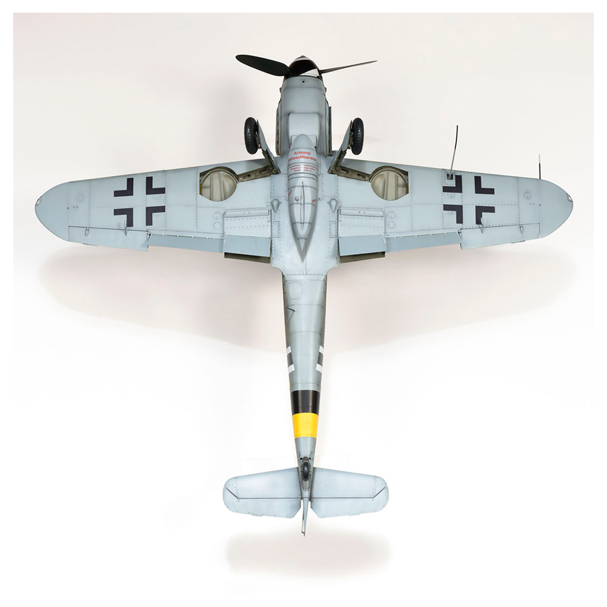 ak-interactive-1-32-messerschmitt-bf109-g-14-2 image 6