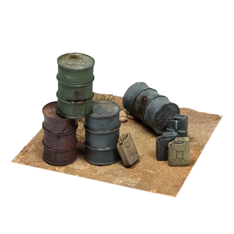 scale75-warfront-bidoni-e-latte-carburante-tedeschi-1-35-complementi-diorama-in- image 1