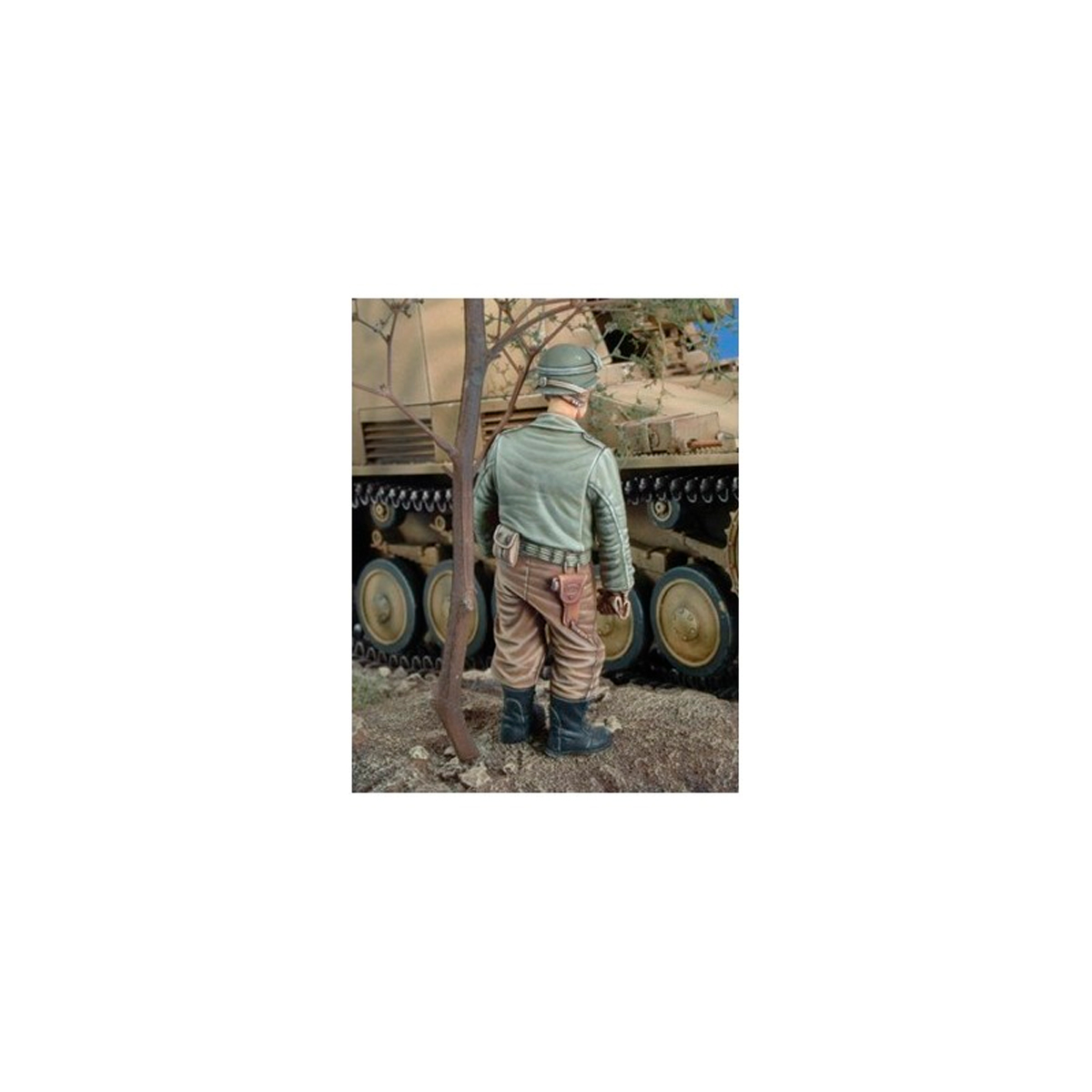ak-interactive-us-tanker-con-thompson-wwii-1-35-figura-carrista image 3