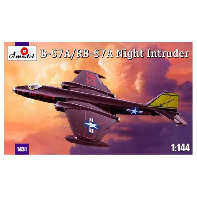 ak-interactive-1-144-b-57a-rb-57a-night-intruder-kit-aereo-da-costruire-e-diping image 1