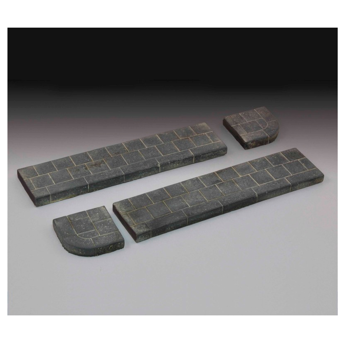 ak-interactive-italian-sidewalk-1-35-base-diorama-marciapiede-italiano-in-scala- image 1
