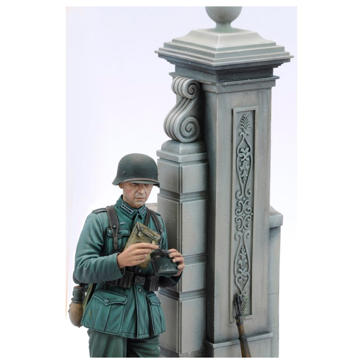 ak-interactive-german-soldier-eating-wwii-75-mm image 6
