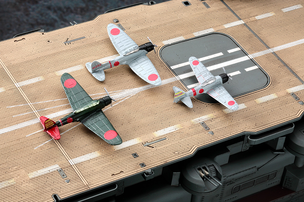 ak-interactive-1-350-japanese-navy-aircraft-carrier-akagi-pearl-harbor-attack-li-2 image 8