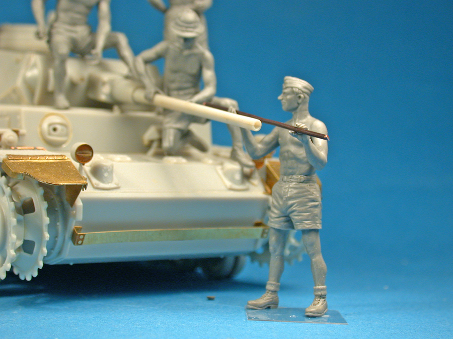 ak-interactive-1-35-german-tank-crew-afrika-korps-special-edition-figure-modelli image 3