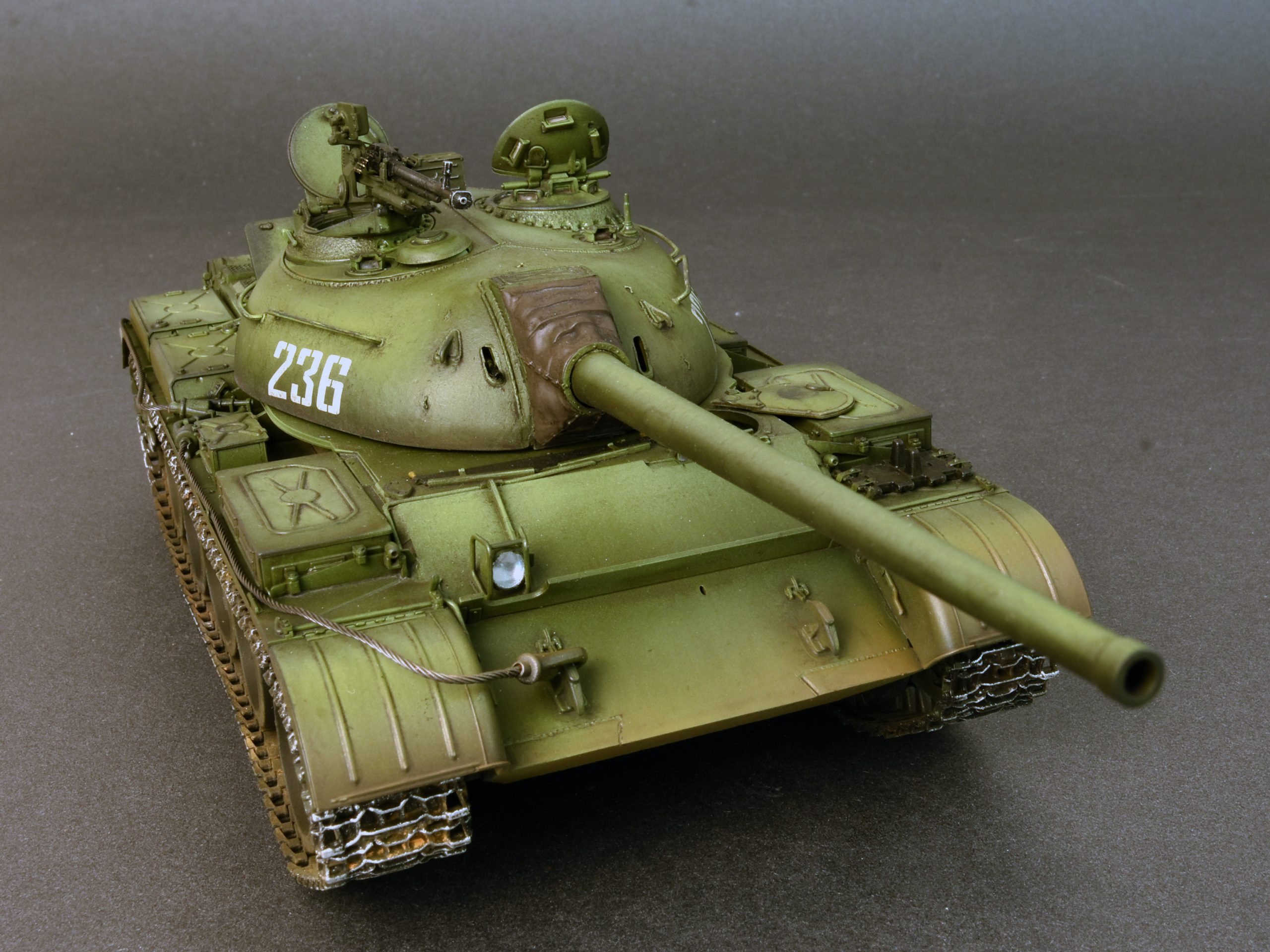 ak-interactive-1-35-t-54-3-mod-1951-kit-di-modellismo-carro-armato image 7