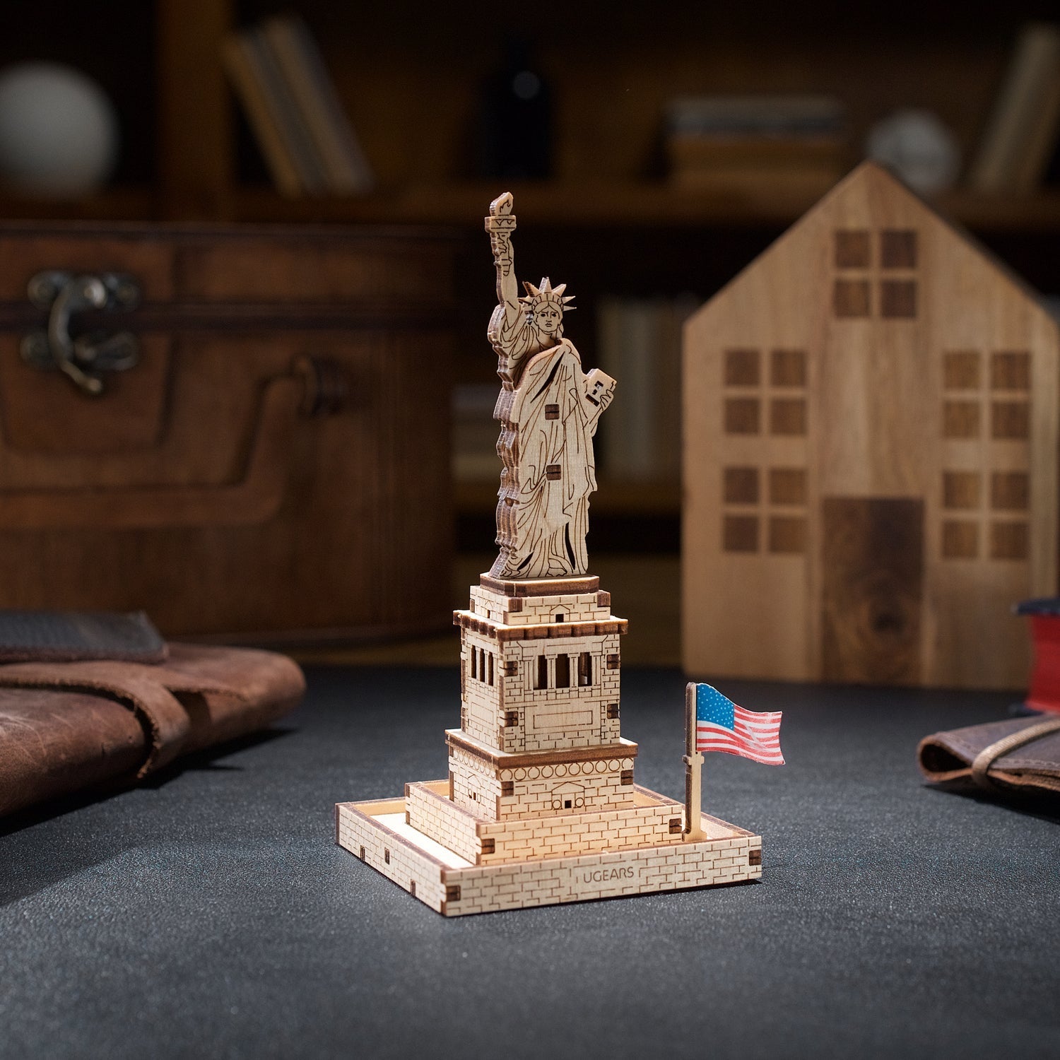 ugears-statua-della-libert-kit-di-modellismo-meccanico-in-legno image 8