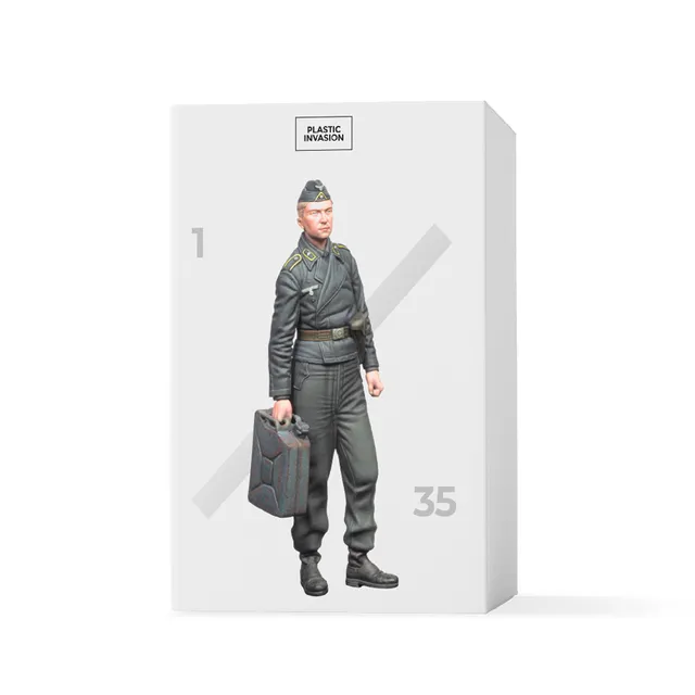 ak-interactive-wh-tanker-1-35-figura-da-modellismo image 1