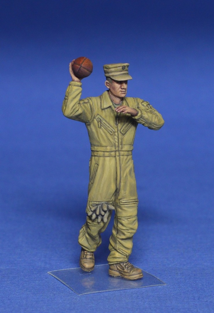 ak-interactive-usmc-tank-crew-at-rest-figure-soldatini-1-35 image 4