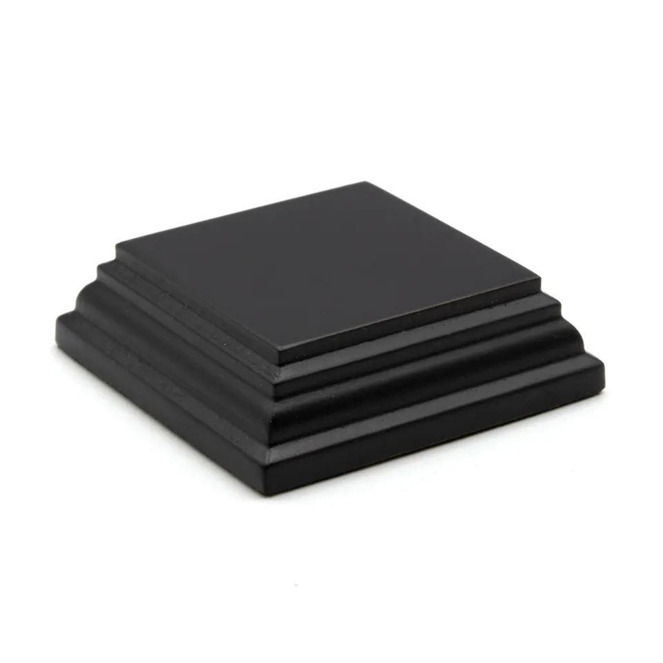 ak-interactive-base-quadrata-nera-legno-5x5cm-x-2cm-per-modellismo image 1