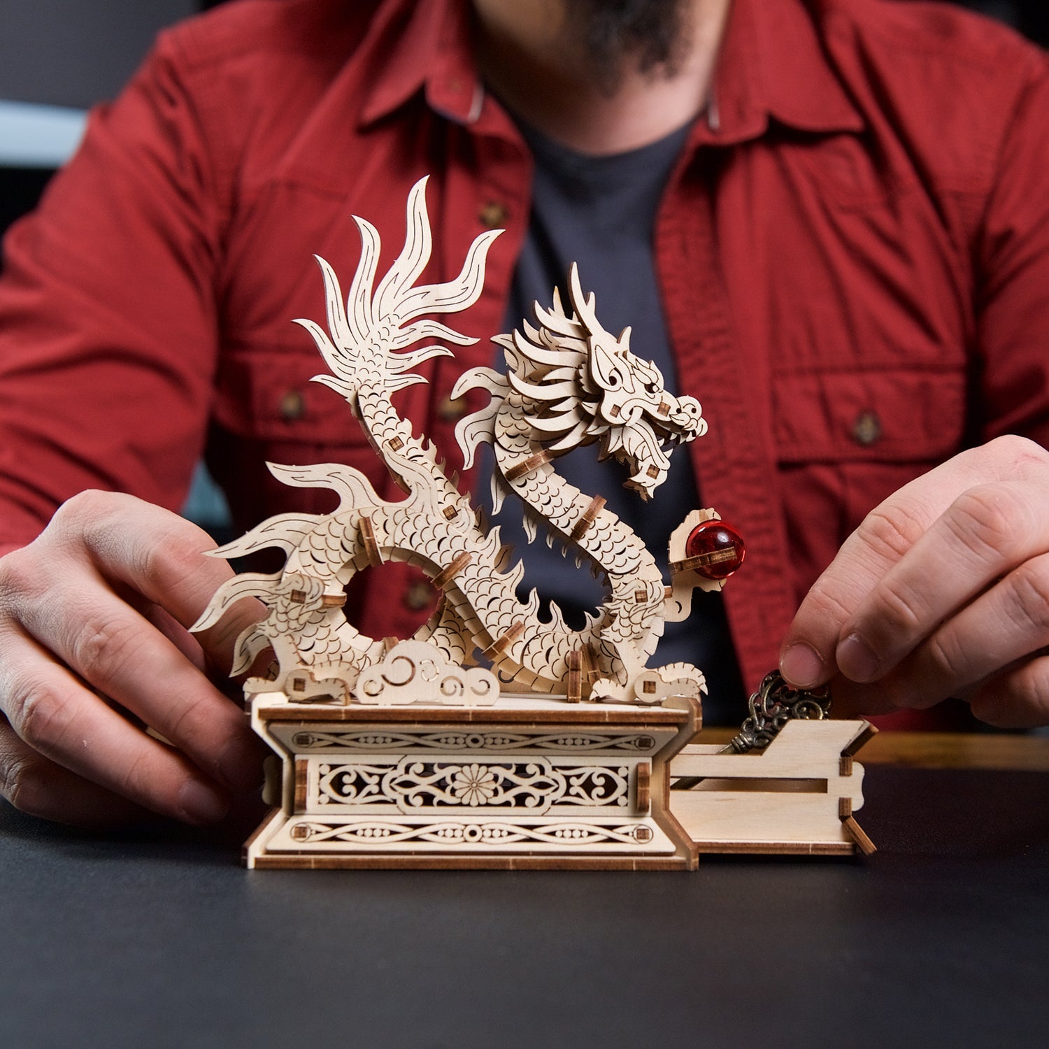 ugears-wood-dragon-modellino-drago-portafortuna-in-legno-3d-con-box image 7