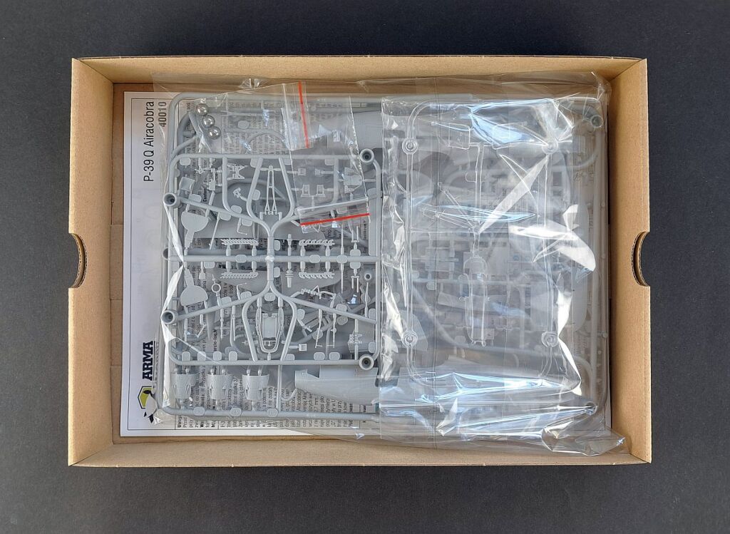 ak-interactive-p-39q-airacobra-1-48-kit-di-modellismo-aereo image 8