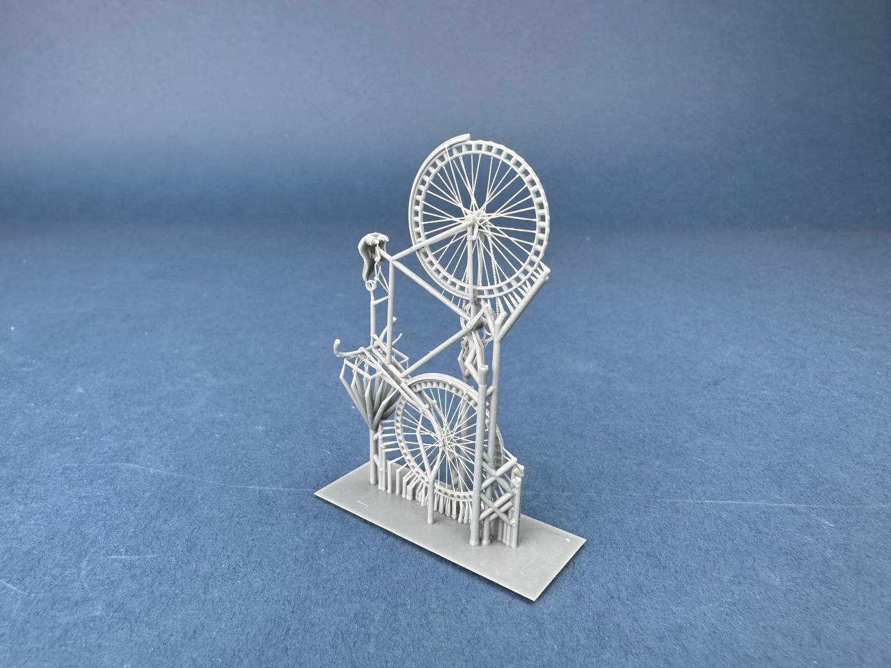ak-interactive-1-35-bicicletta-tedesca-con-ruote-a-molla-kit-modellismo image 3