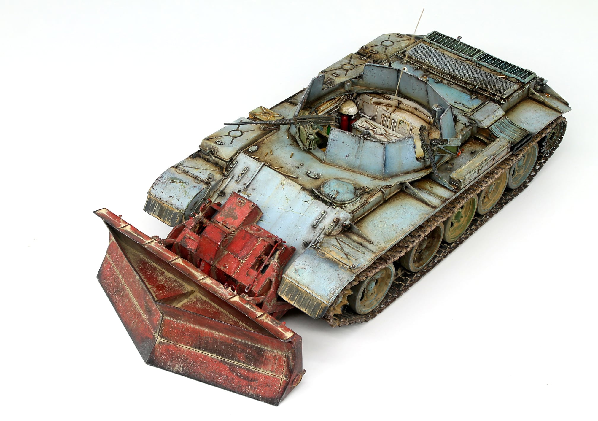 ak-interactive-1-35-sla-apc-t-54-con-lama-dozer-kit-con-interni image 8