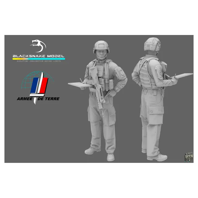 ak-interactive-french-soldier-1-35-chief-shooter-figura-militare-da-costruire-e- image 1