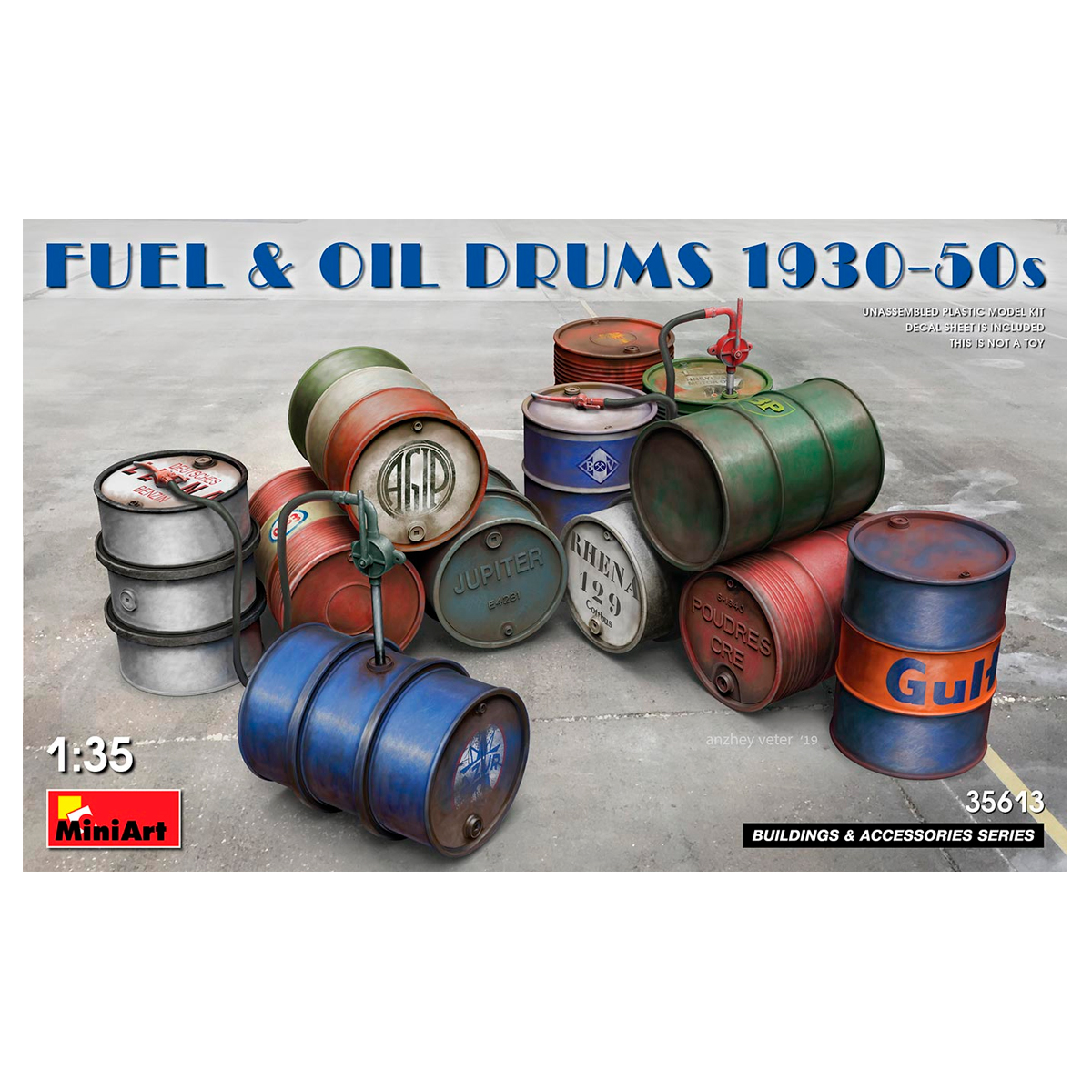 ak-interactive-1-35-fuel-oil-drums-1930-50s-set-di-fusti-per-modellismo image 1