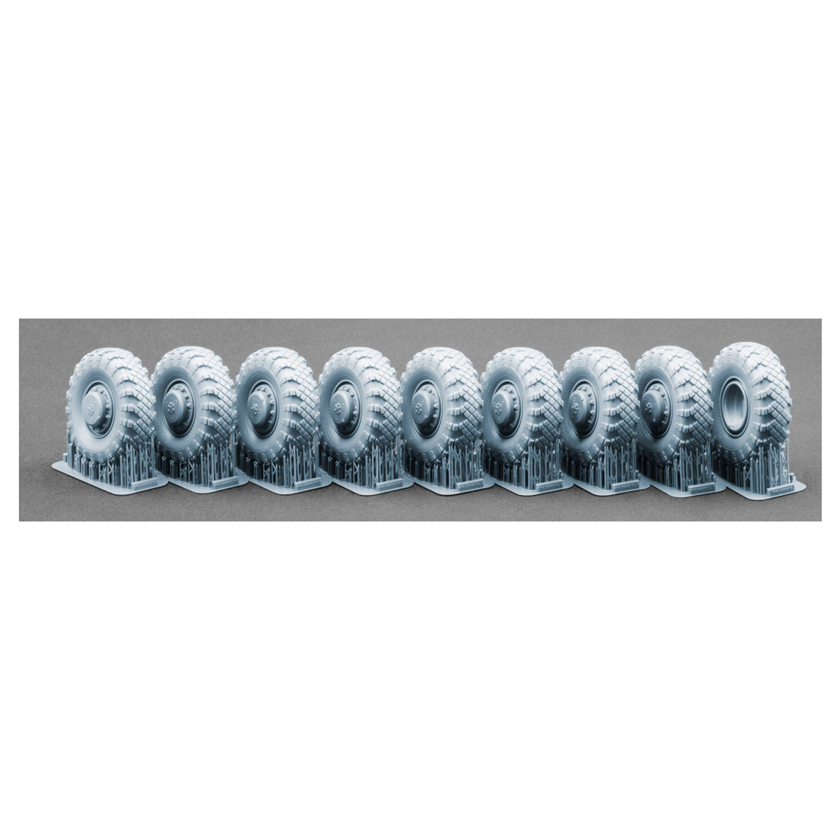 ak-interactive-kzkt-7428-v-202-set-ruote-ponderate-1-35-2 image 2