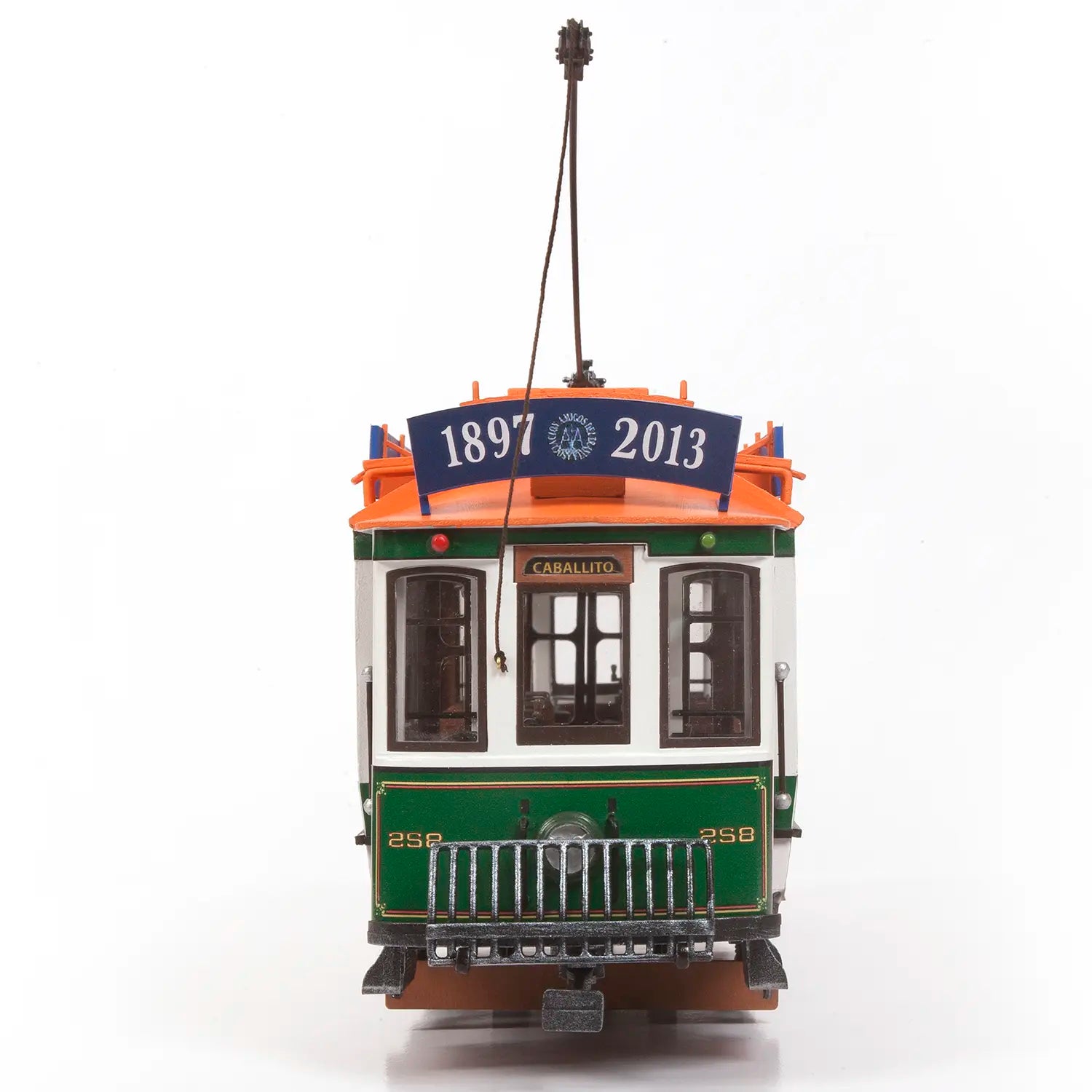 occre-buenos-aires-kit-tram-lacroze-258-diorama image 5