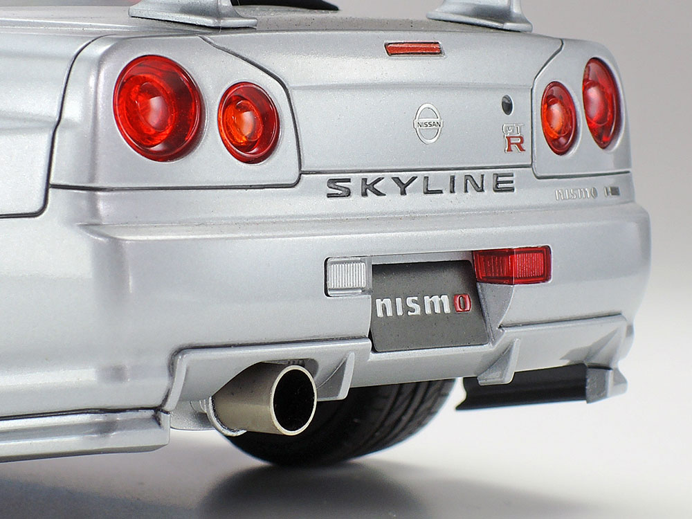 ak-interactive-1-24-gt-r-z-tune-photo-etched-parts-set-dettagli-fotoincisi image 5