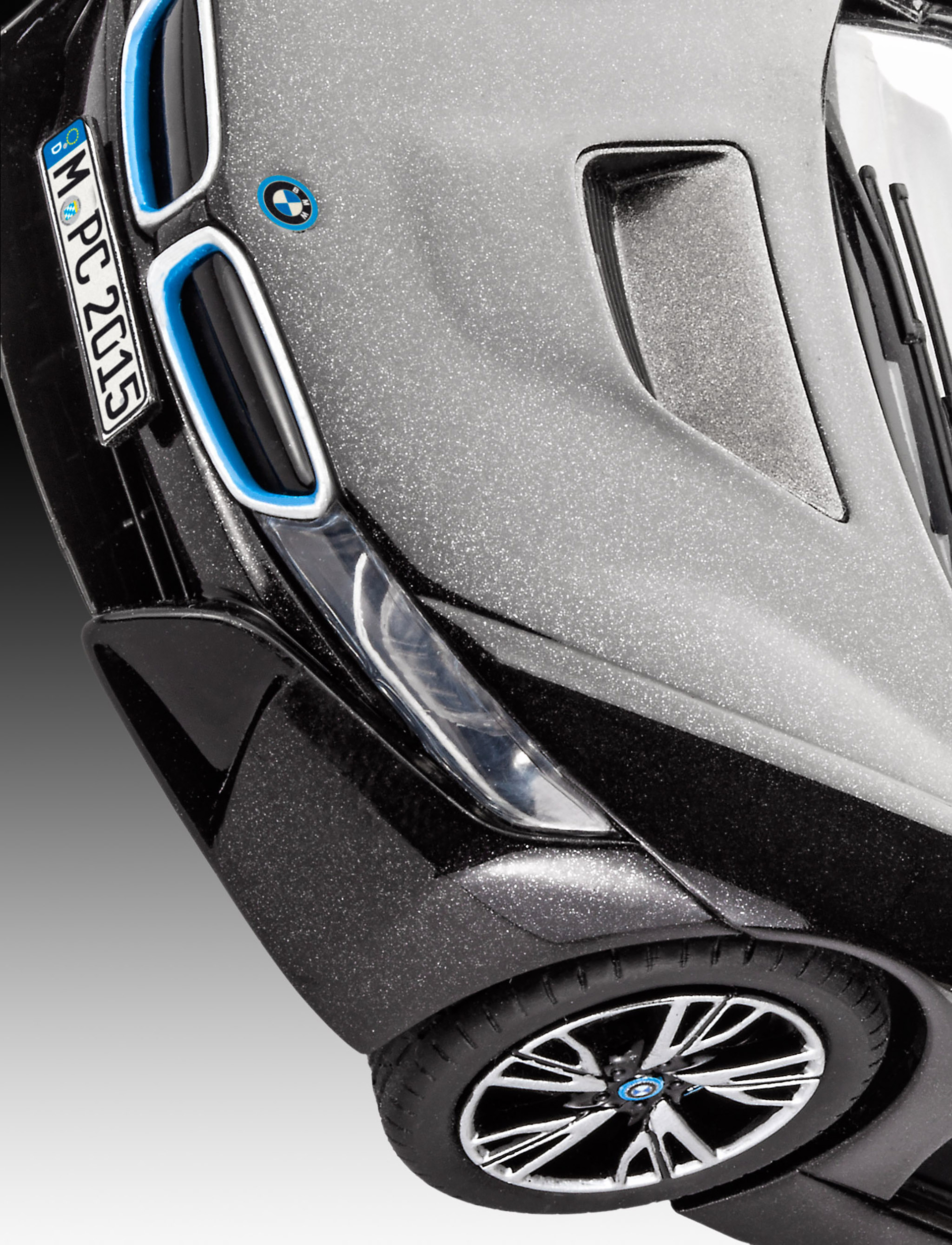 ak-interactive-bmw-i8-1-24 image 3