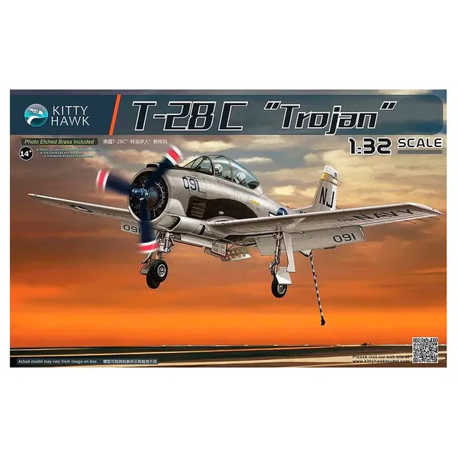 ak-interactive-t-28c-trojan-1-32-kit-aereo-da-costruire-e-dipingere image 1