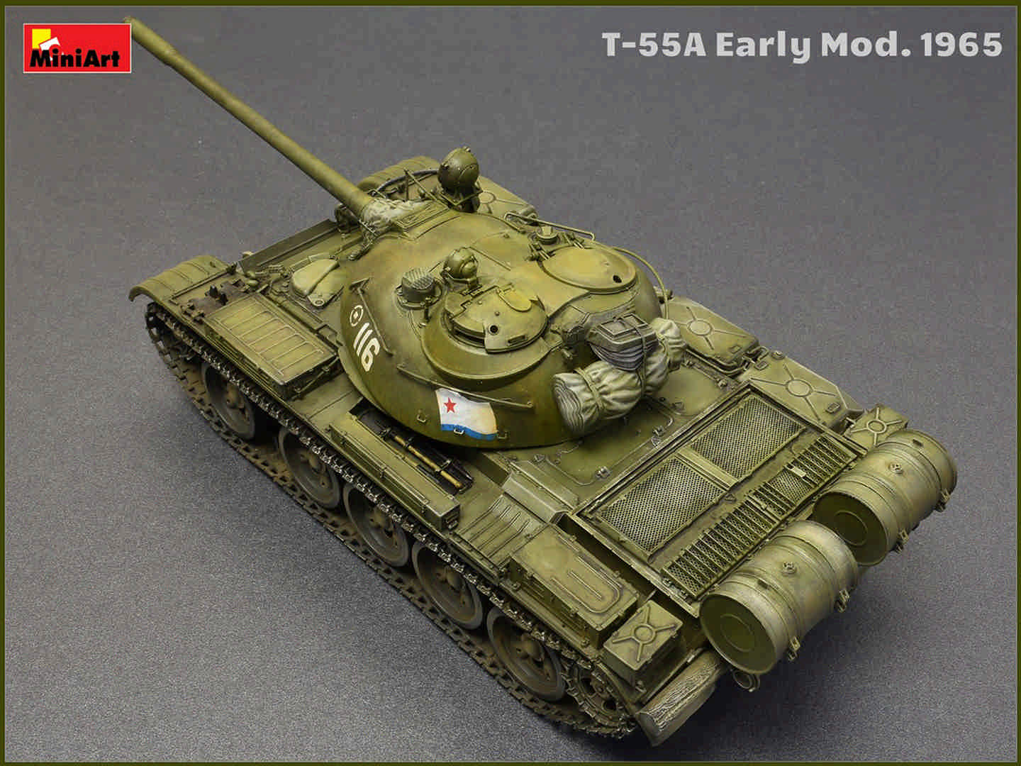 ak-interactive-1-35-t-55a-early-mod-1965-kit-carro-armato image 4