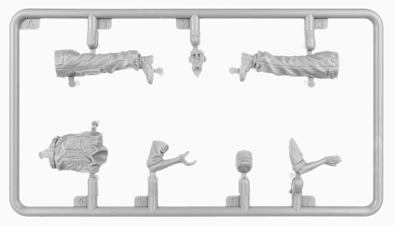 ak-interactive-1-35-german-spg-crew-set-figure-militari-scala-1-35 image 5