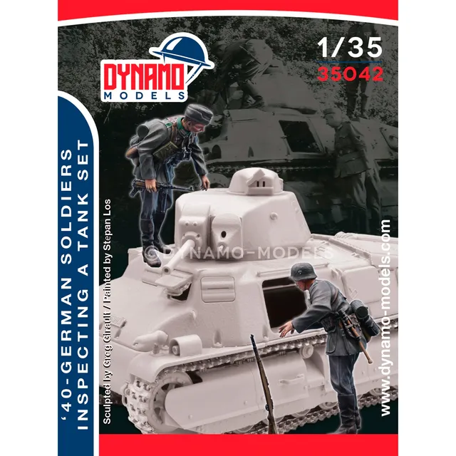ak-interactive-1-35-40-german-infantry-inspecting-a-tank-set-figure-in-scala-1-3 image 1