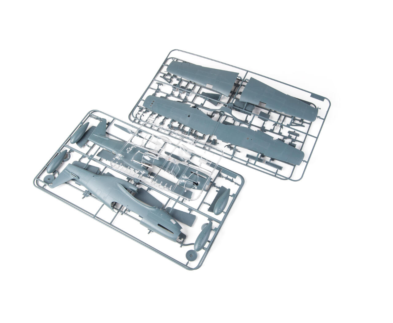 ak-interactive-1-32-p-51b-mustang-kit-aereo-scala-1-32 image 3