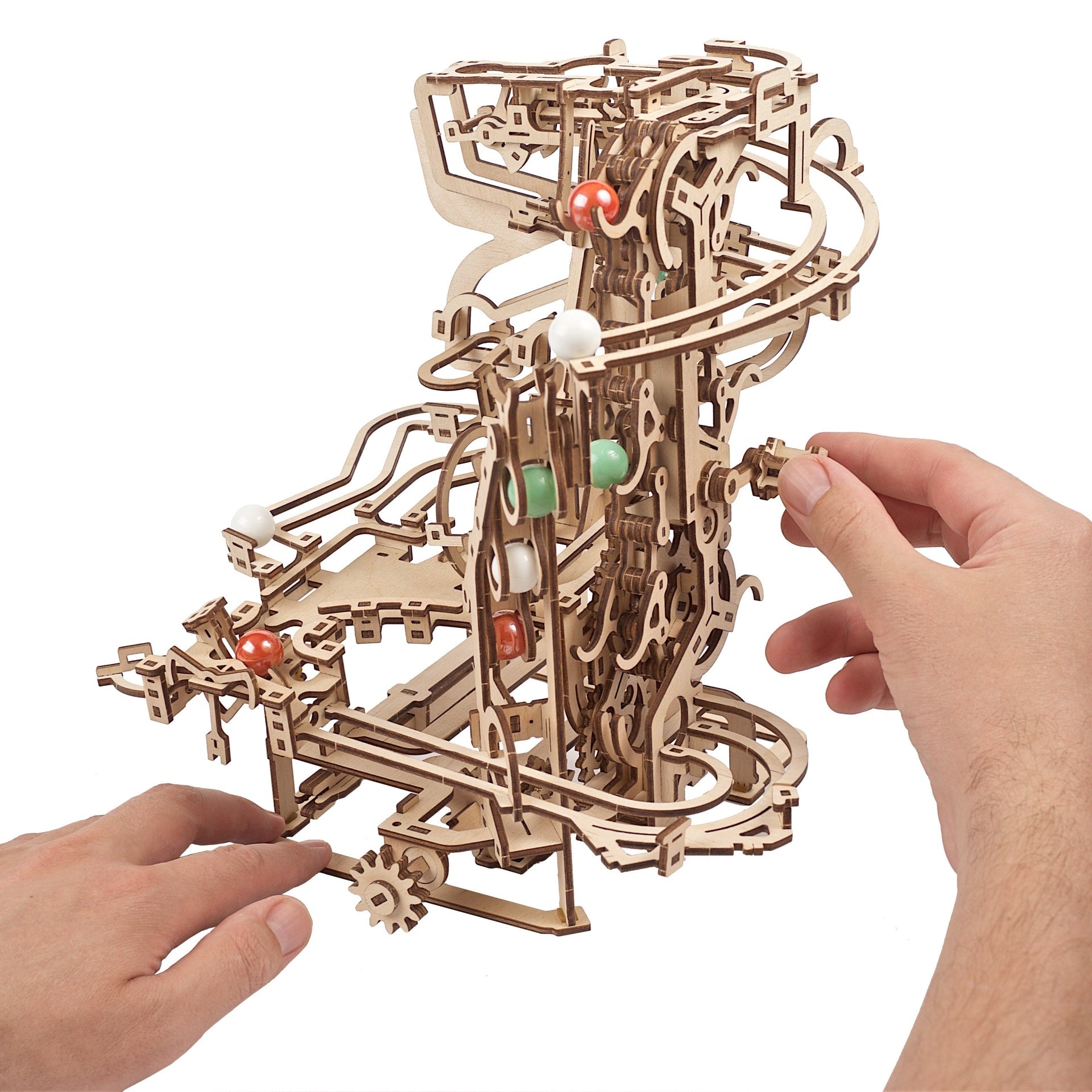 ugears-marble-run-chain-hoist-pista-per-biglie-in-legno-da-costruire-con-catena image 4