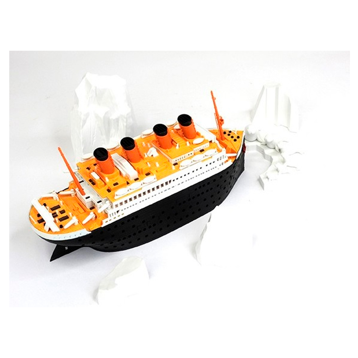 ak-interactive-titanic-seal-iceberg-diorama-1-egg image 4