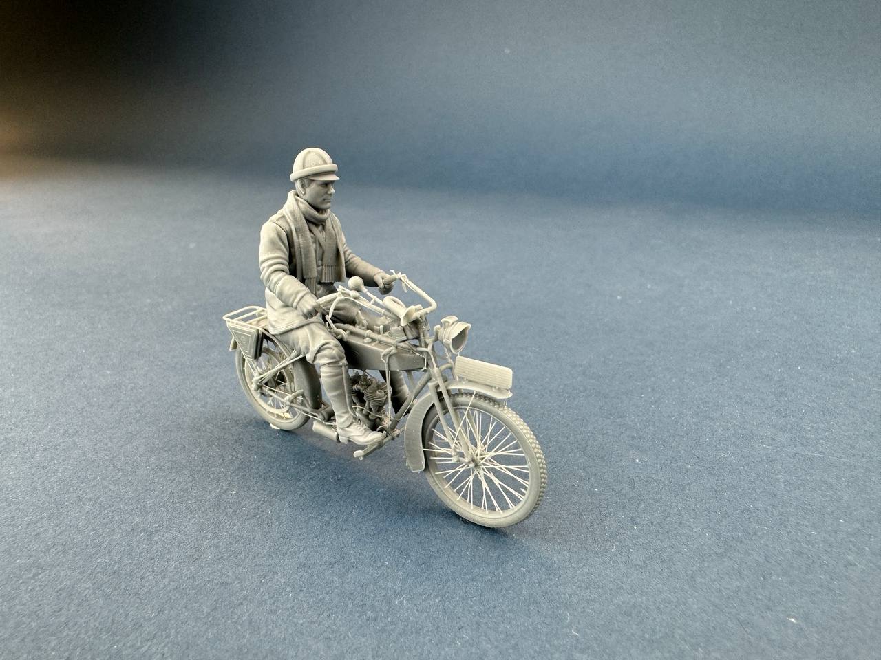 ak-interactive-soldato-motociclista-tedesco-su-motocicletta-1-32 image 3