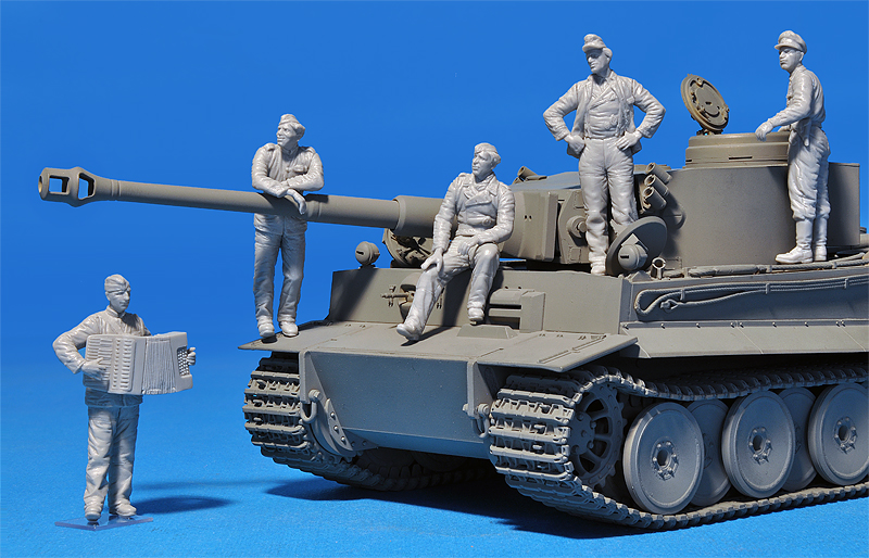 ak-interactive-1-35-german-tank-crew-normandy-1944-special-edition-figure-modell image 4