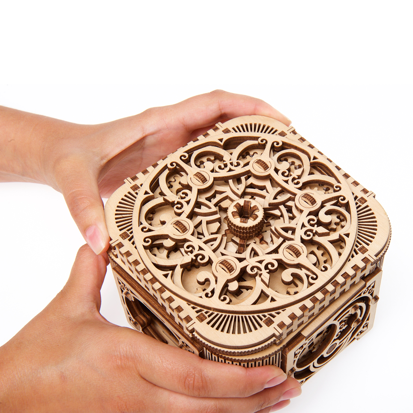 ugears-treasure-box-scatola-portagioie-meccanica-in-legno-da-costruire image 4
