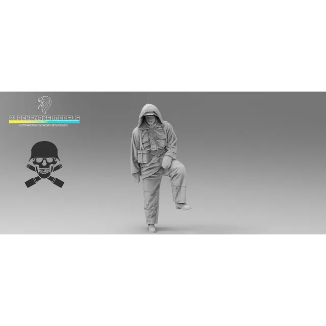 ak-interactive-soldato-di-fanteria-totenkopf-in-uniforme-invernale-con-equipaggi image 1