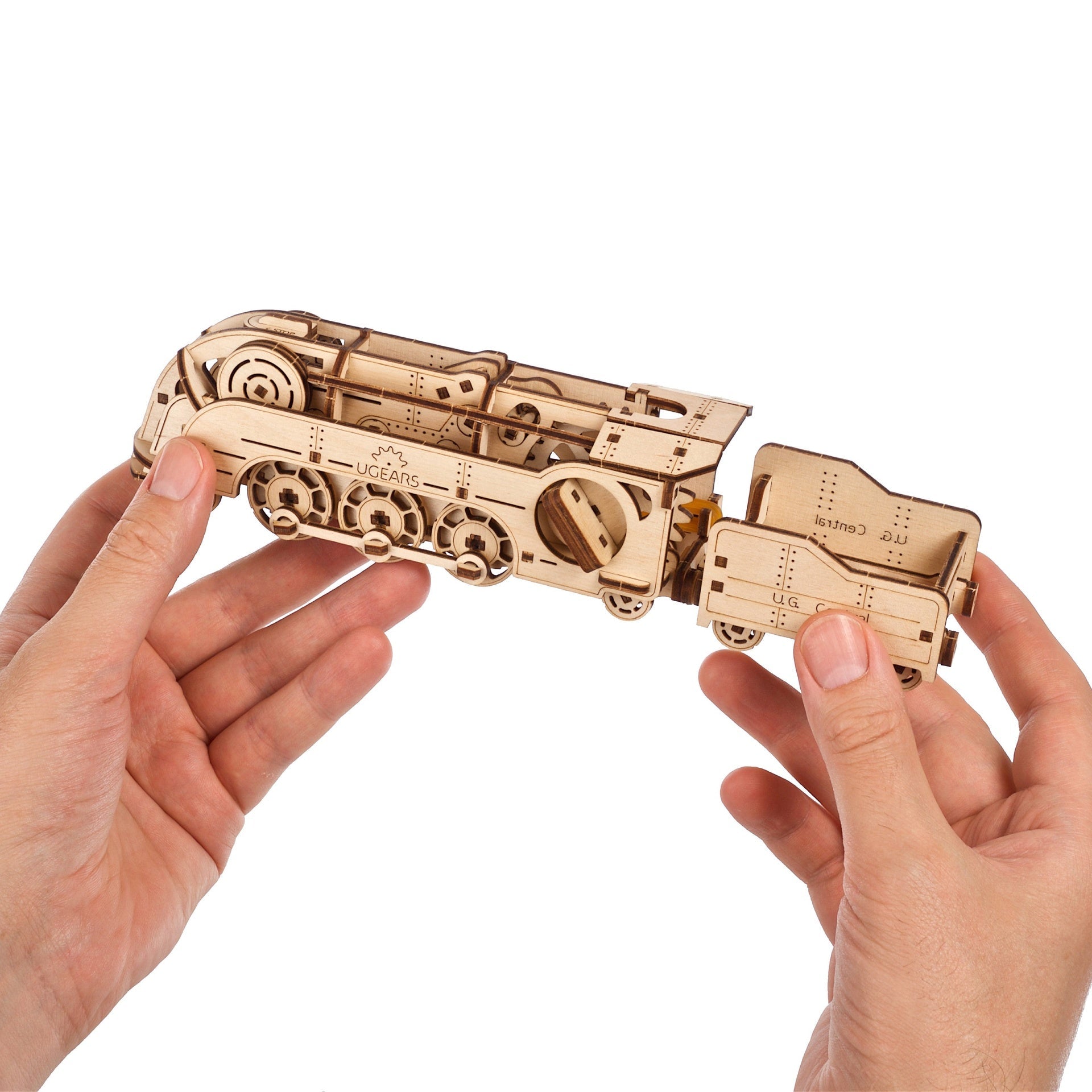 ugears-mini-locomotive-treno-a-moschetto-in-legno-3d-locomotiva-e-tender-percorr image 4