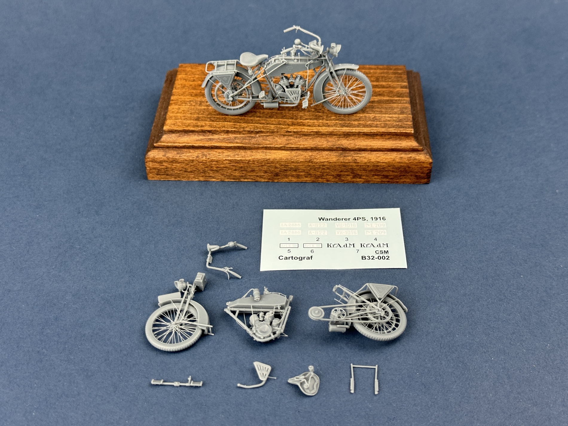 ak-interactive-wanderer-4ps-1916-motorcycle-1-32 image 3