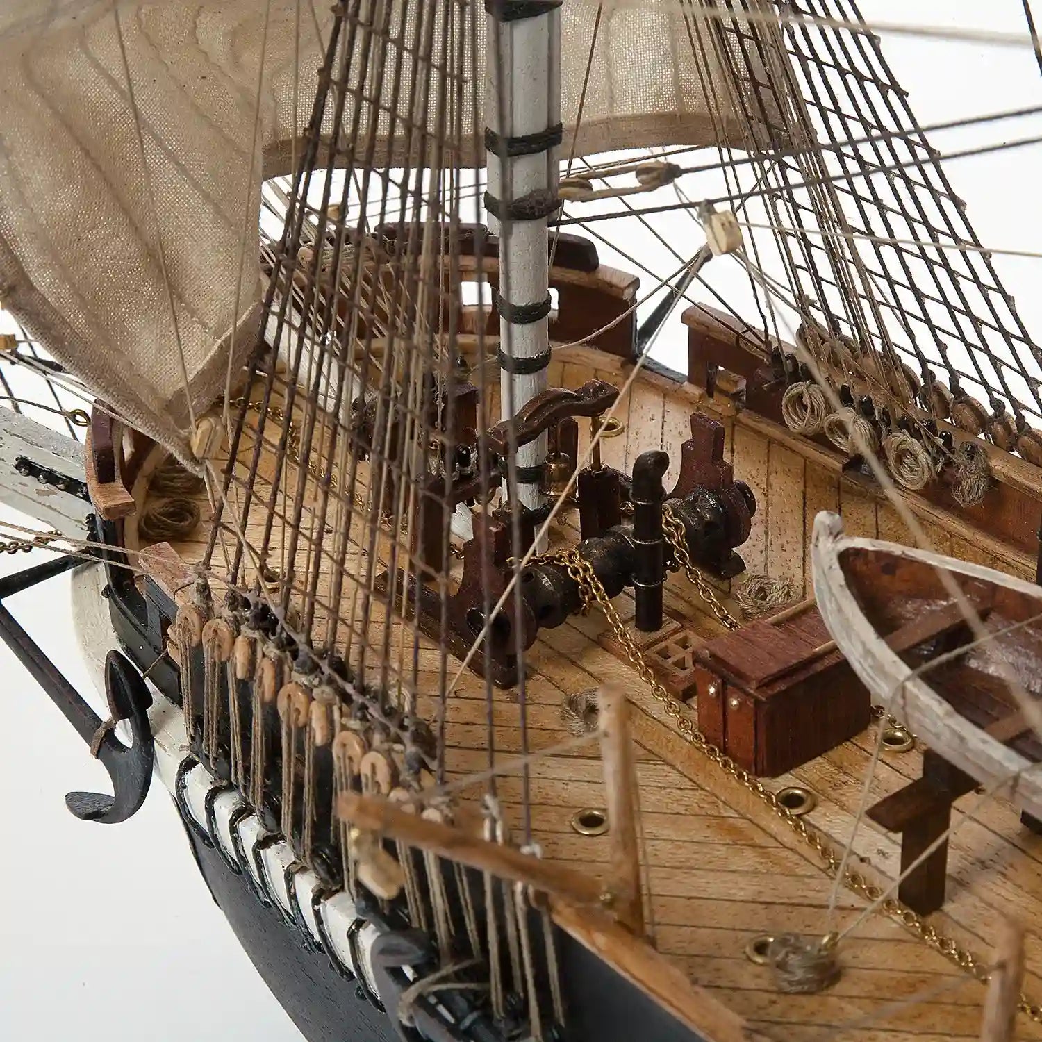 occre-hms-terror-kit-nave-da-modellismo-navale-in-legno image 5