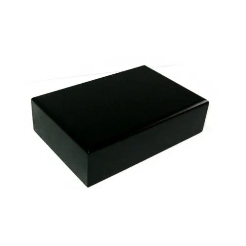 ak-interactive-peana-quadrata-nera-in-legno-10x10cm-x-4cm-base-per-modellismo image 1