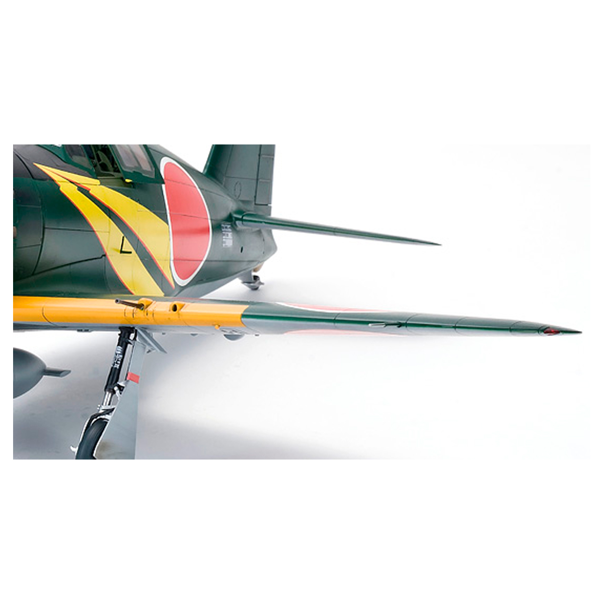 ak-interactive-1-32-j2m3-imperial-japanese-navy-fighter-modello-da-costruire-e-d image 6