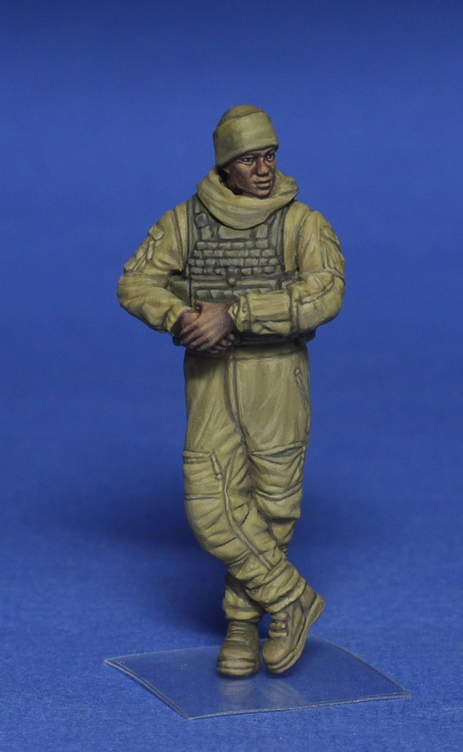 ak-interactive-usmc-tank-crew-at-rest-figure-soldatini-1-35 image 6
