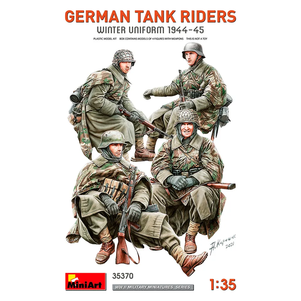 ak-interactive-1-35-german-tank-riders-winter-uniform-1944-45 image 1