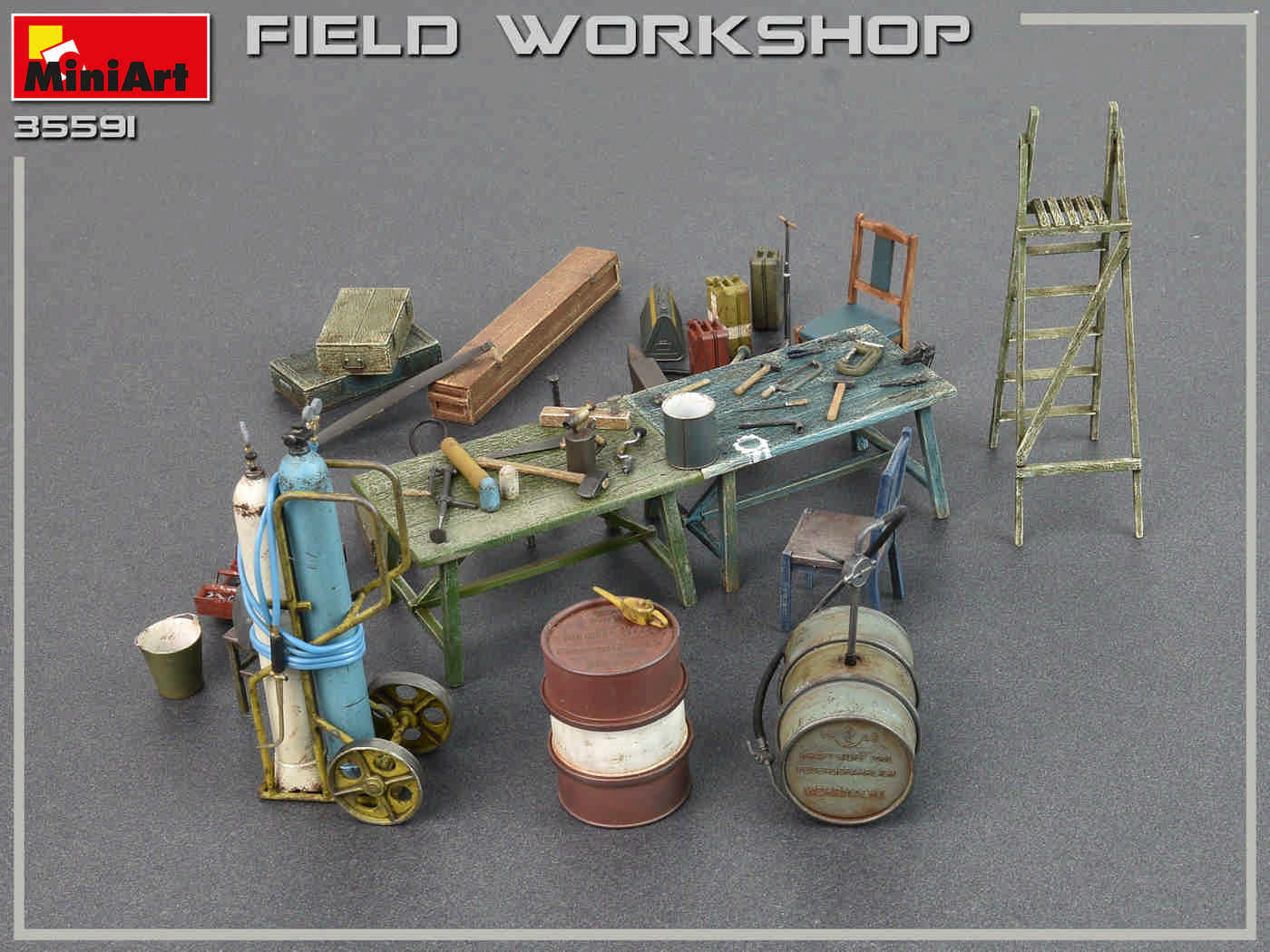 ak-interactive-1-35-field-workshop-set-per-officina-da-campo-in-scala image 4
