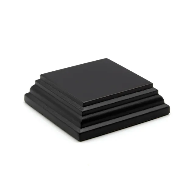 ak-interactive-base-quadrata-in-legno-nero-4x4-cm-altezza-2-cm-accessorio-modell image 1
