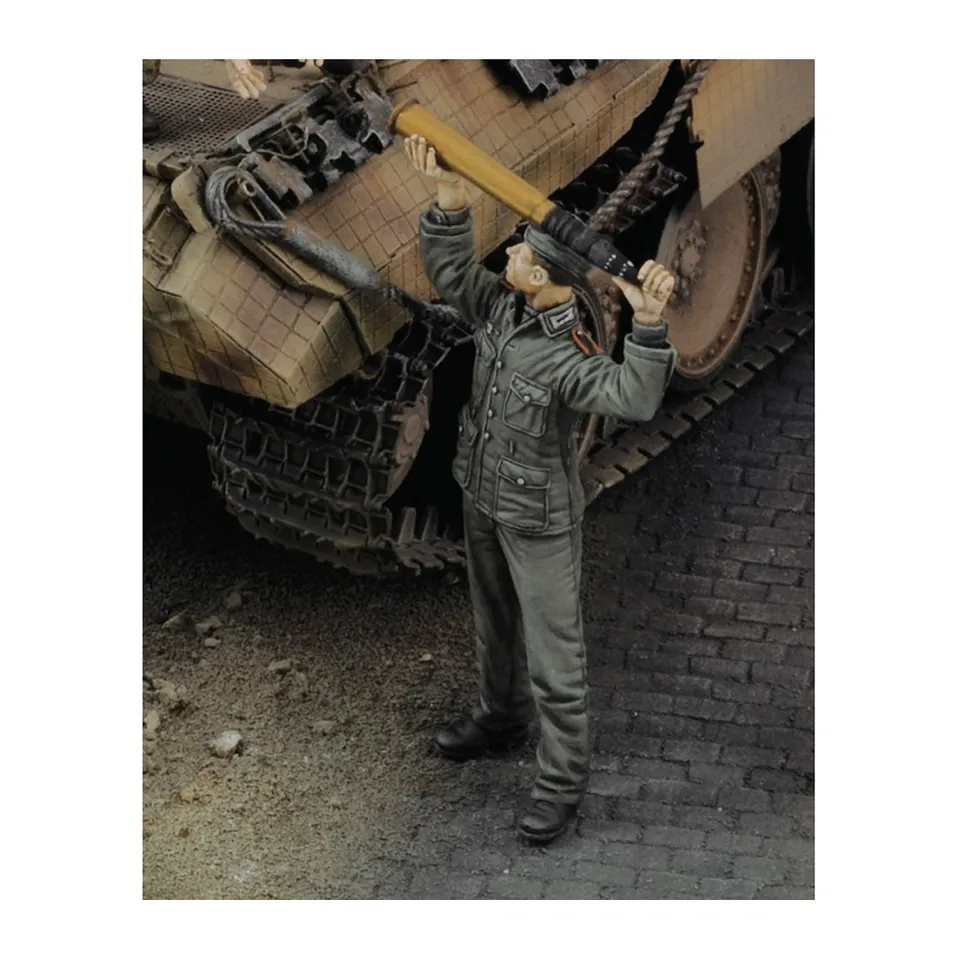 ak-interactive-soldato-tedesco-caricamento-munizioni-1-35-kit-figura-modellismo image 1