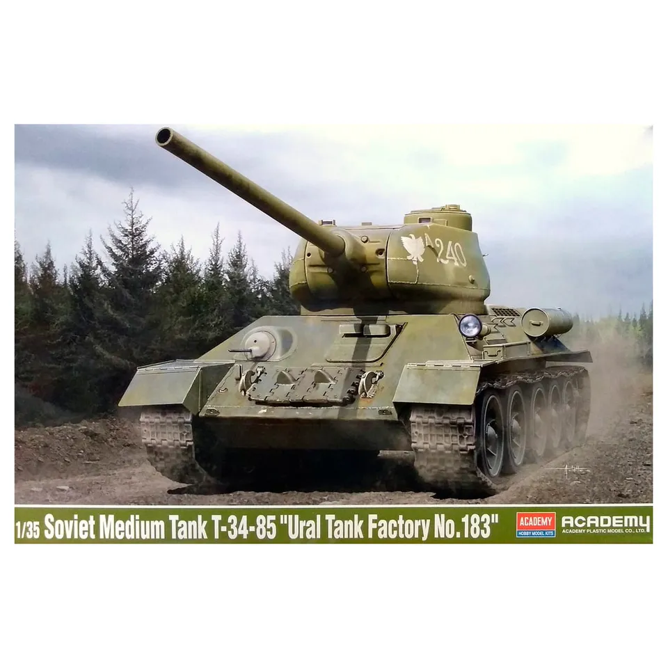 ak-interactive-1-35-soviet-medium-tank-t-34-85-ural-tank-factory-no-183-kit-mode image 1