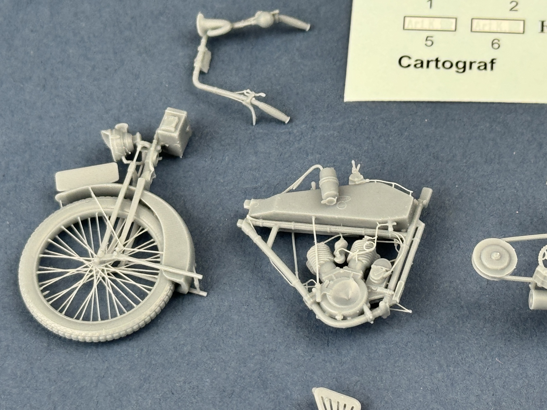 ak-interactive-wanderer-4ps-1916-motorcycle-1-32 image 4