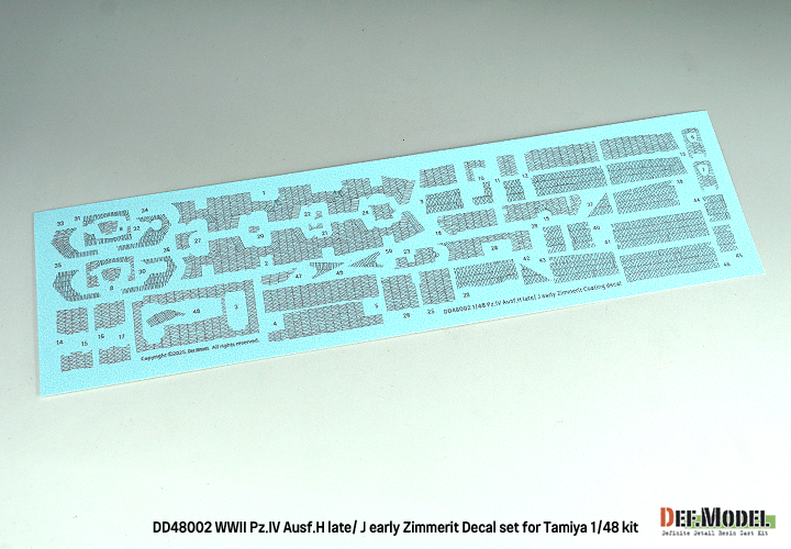 ak-interactive-wwii-pz-iv-ausf-h-late-j-early-zimmerit-decal-set-1-48-per-tamiya image 3