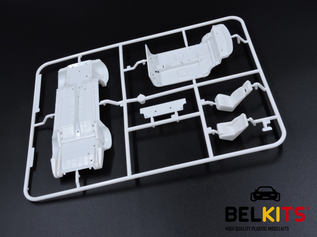 ak-interactive-ford-escort-mk-1-makinen-rac-winner-1973-1-24-kit-di-modellismo image 5