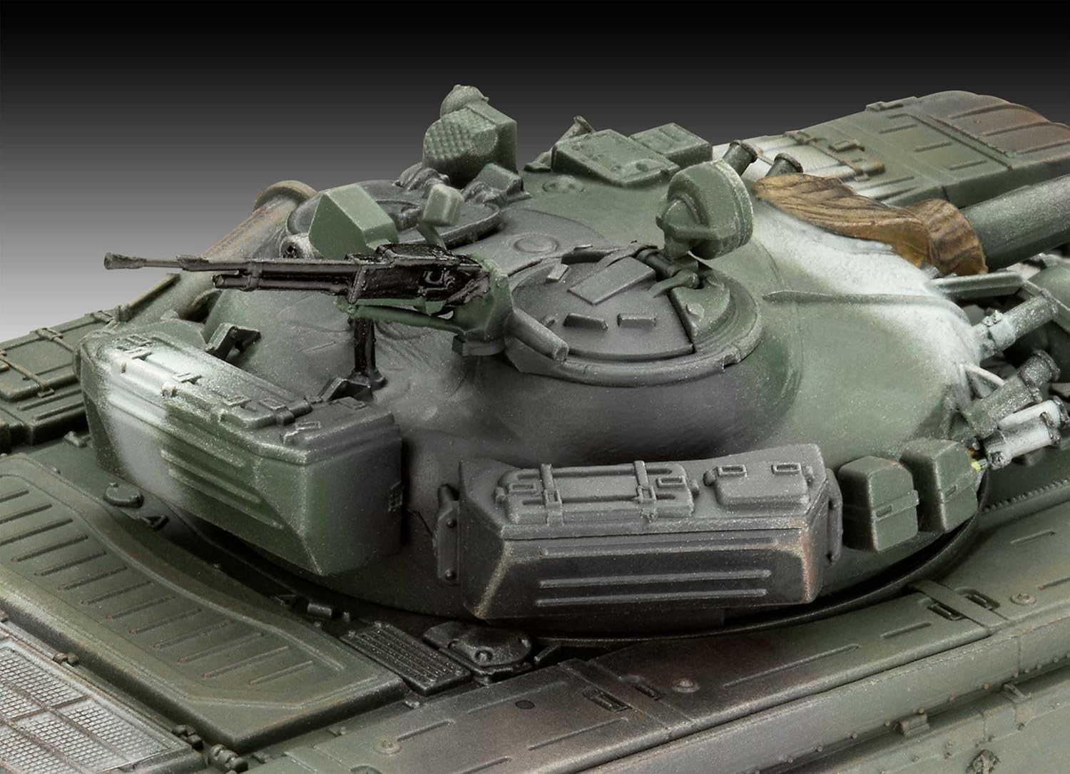 ak-interactive-t-72-m1-1-72-kit-carro-armato image 6